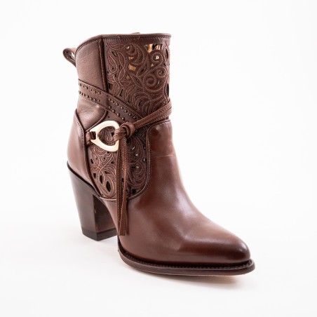 BOTIN MERINO 9001PD GIA-01 GIA CUERO ROSAS A TONO WELT 9CM 18CM